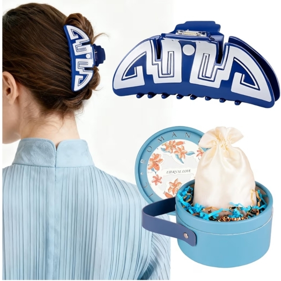 Accessories - Blue & White Chinese Sword Pattern Hair Clip